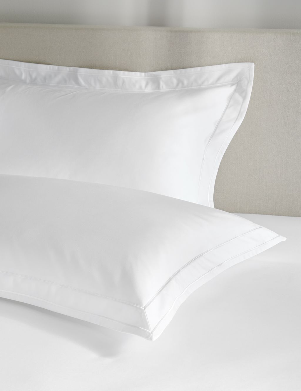 M&S 2 Pack Egyptian Cotton 1000 Thread Count Oxford Pillowcases - White, White
