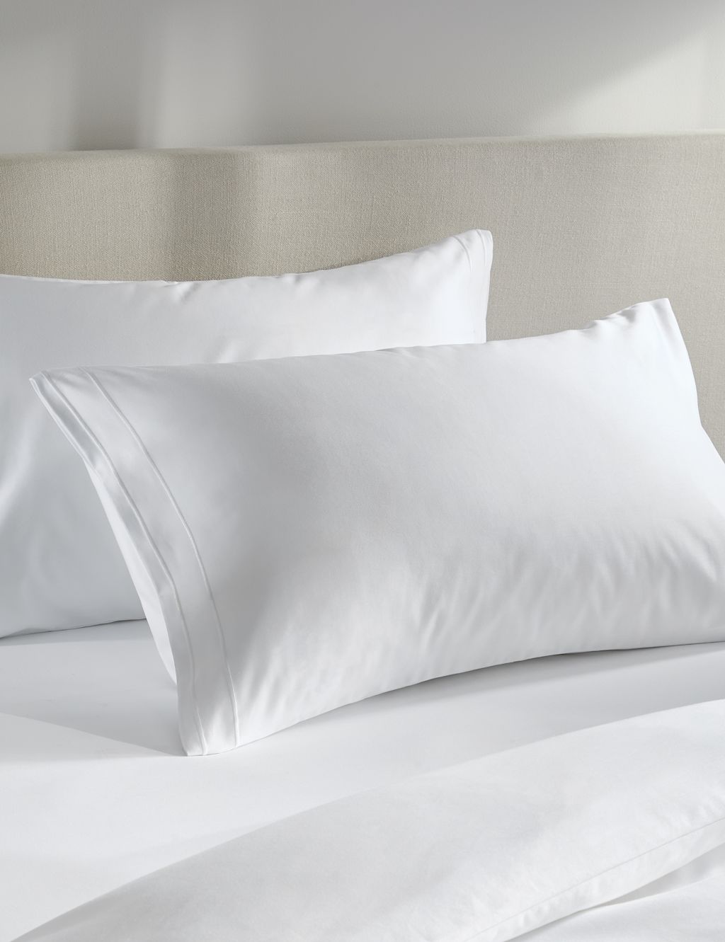 M&S 2 Pack Egyptian Cotton 1000 Thread Count King Size Pillowcases - White, White