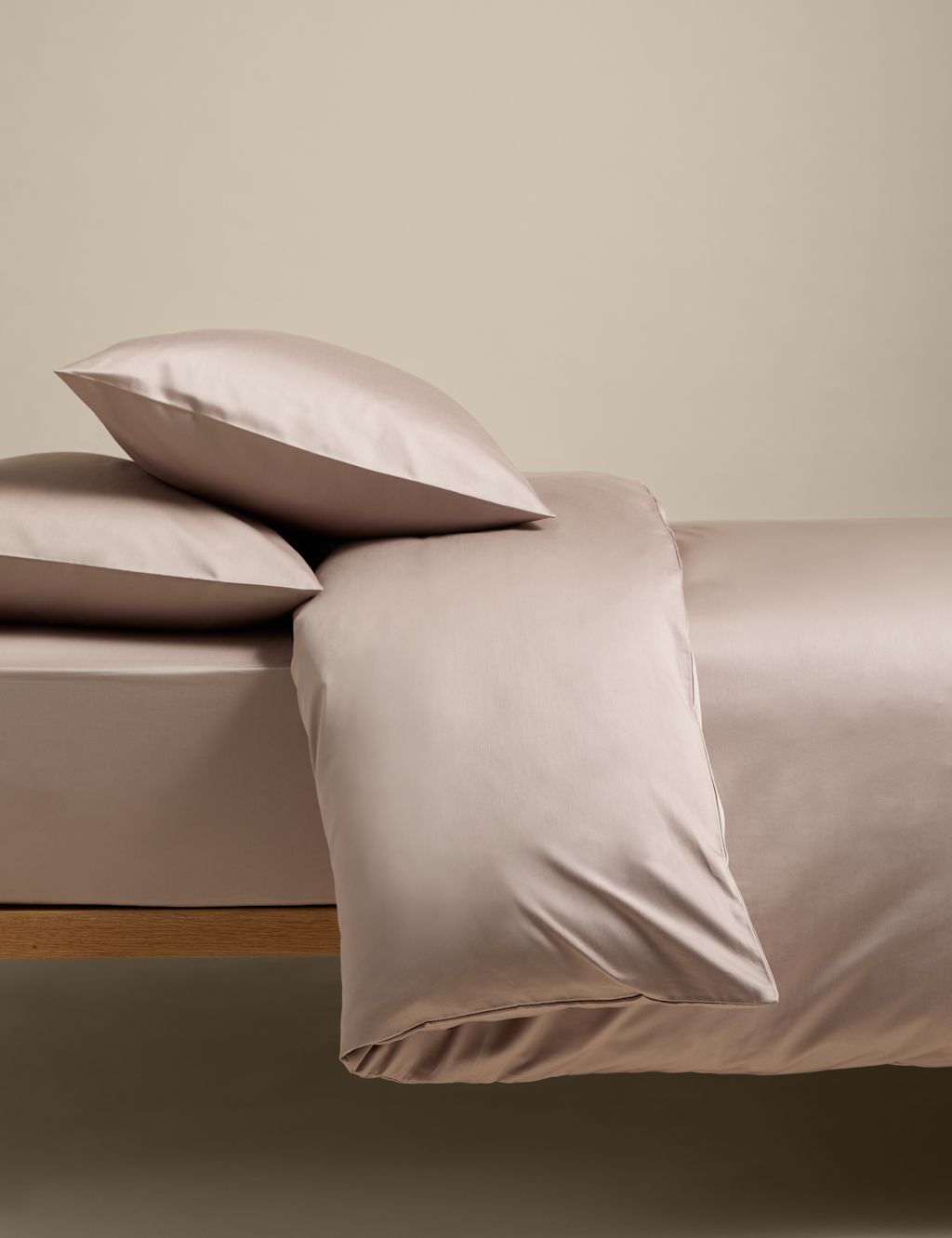 M&S Egyptian Cotton 400 Thread Count Silky Bedding Set - Double (4 ft 6) - Putty, Putty