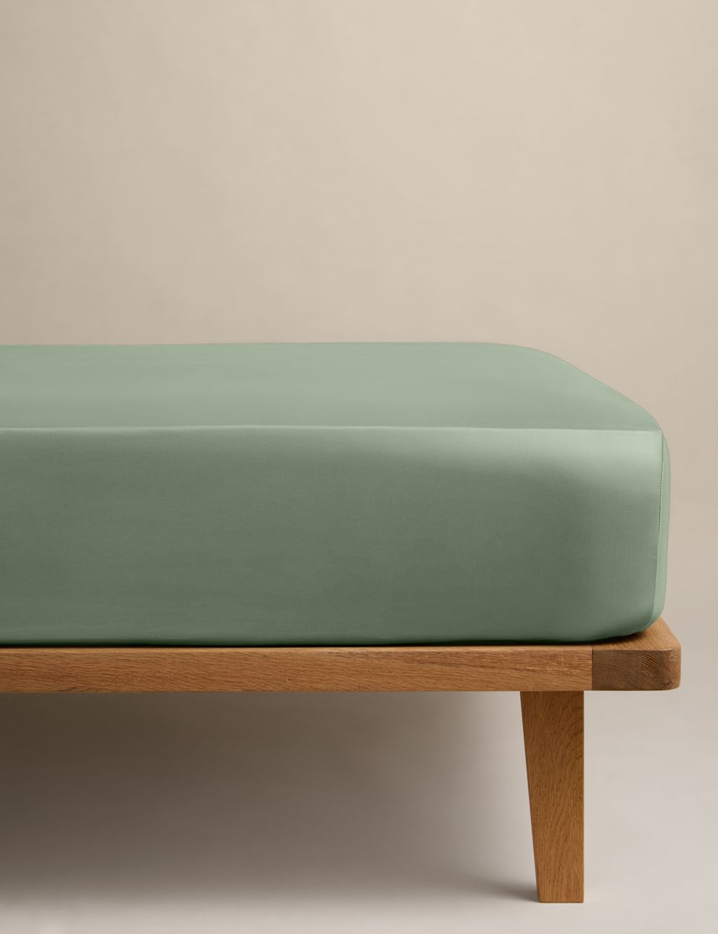 M&S Egyptian Cotton 400 Thread Count Silky Deep Fitted Sheet - King Size (5 ft) - Sage, Sage