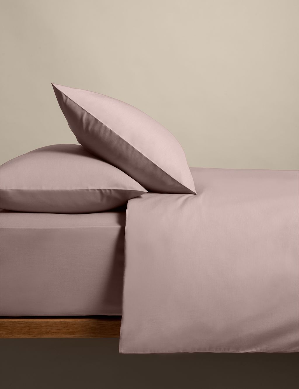 M&S Cotton Rich Bedding Set - Double (4 ft 6) - Blush Pink, Blush Pink