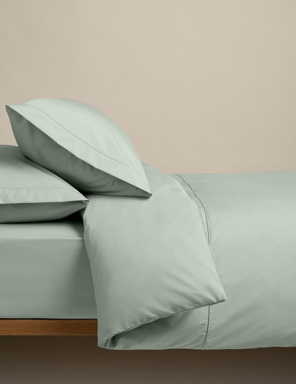 M&S Egyptian Cotton 230 Thread Count Crisp Bedding Set - King Size (5 ft) - Sage, Sage