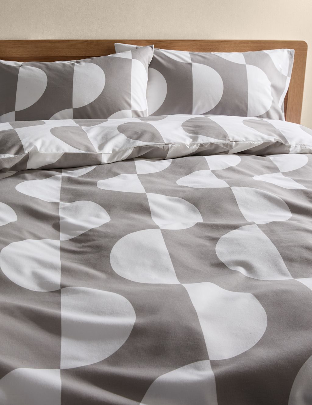 M&S Cotton Blend Sliced Spot Geometric Bedding Set - Double (4 ft 6) - Grey Mix, Grey Mix