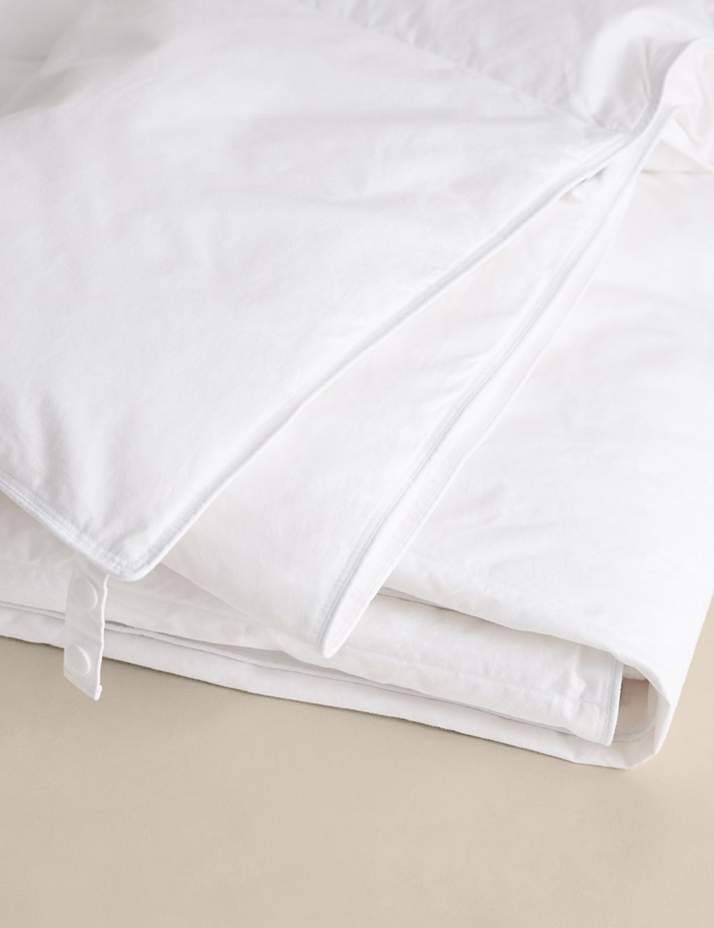 M&S Duck Feather & Down 2.5 Tog Duvet - Double (4 ft 6) - White, White
