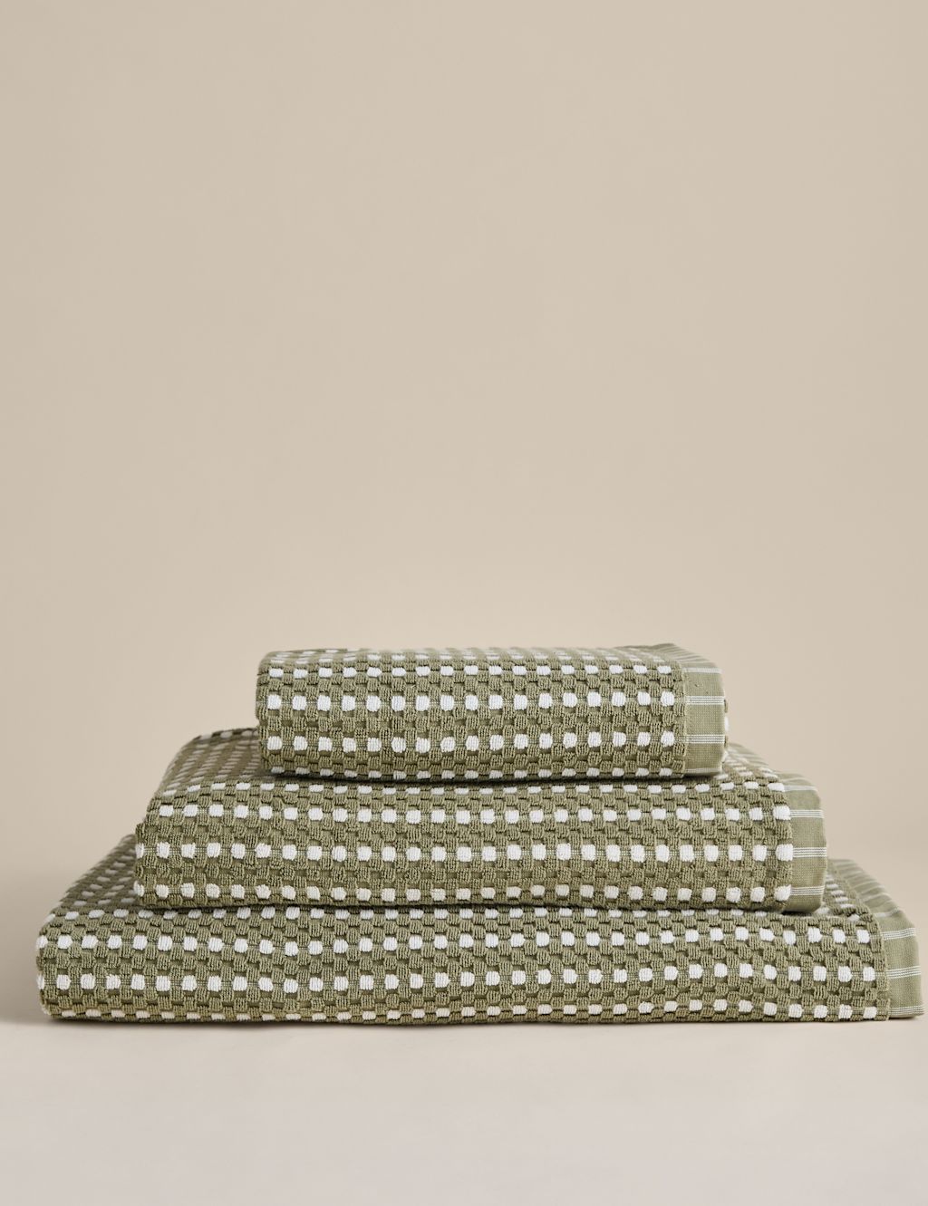 M&S Pure Cotton Spotty Striped Towel - Bath Sheet - Fern, Fern
