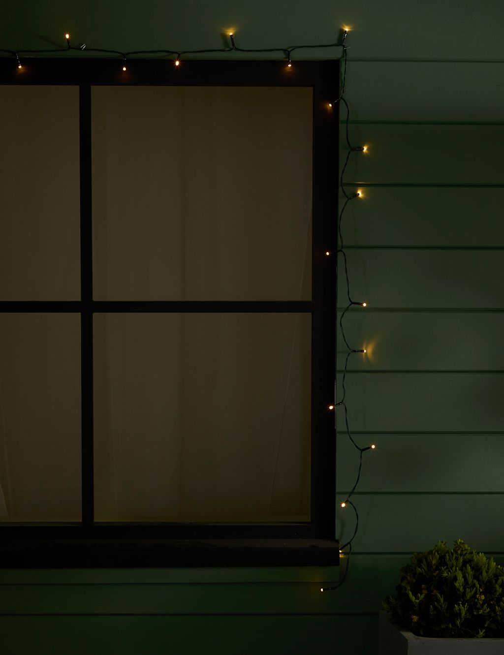 M&S 100 Warm White LED Outdoor Solar Lights - 1SIZE, White