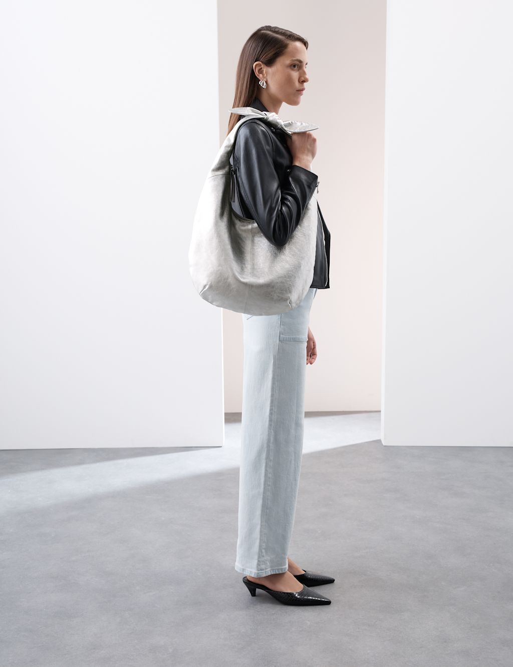 Autograph Leather Shoulder Bag - 1SIZE - Silver, Silver
