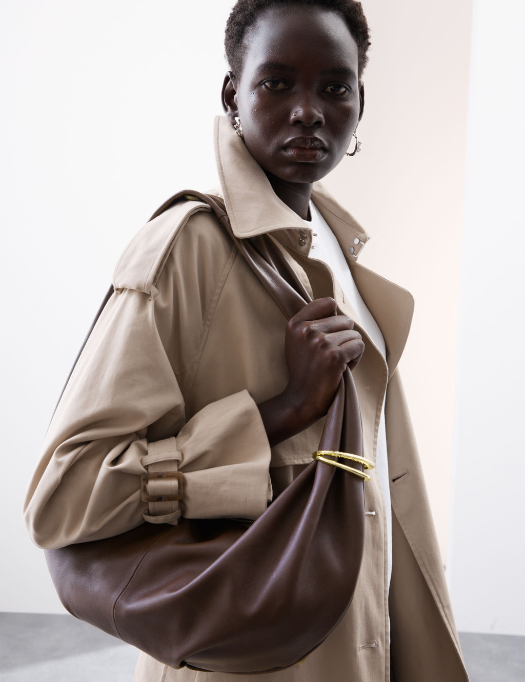 Autograph Leather Shoulder Bag - 1SIZE - Chocolate, Chocolate