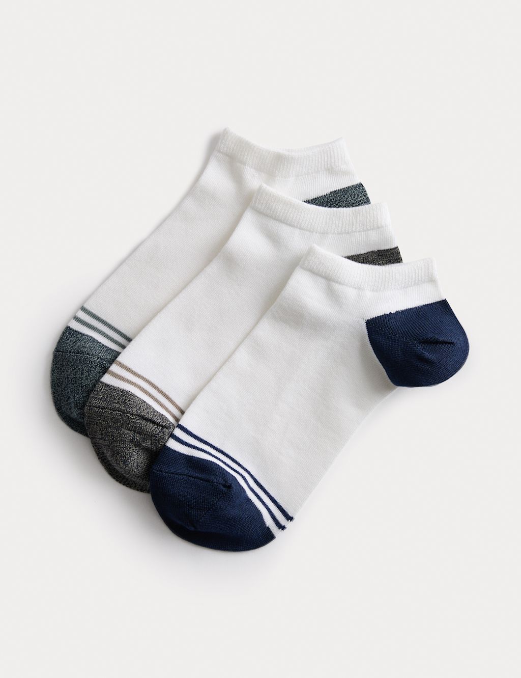 M&S 3 Pack Heatgen&trade; Light Warmth Trainer Liners - 12&frac12;-14&frac12; - White Mix, White Mix