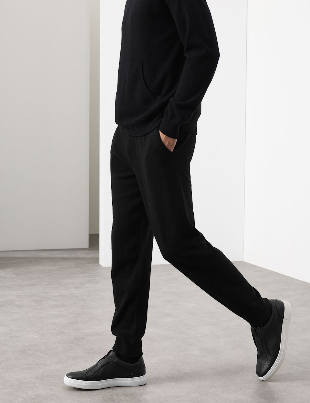 Autograph Pure Cashmere Knitted Joggers - XLREG - Black, Black