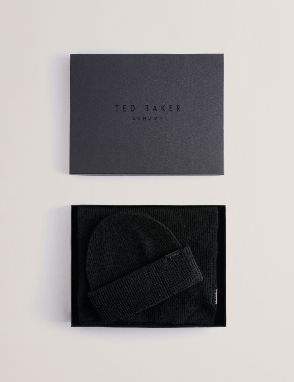 Ted Baker Alliies Ribbed Hat and Scarf Gift Set - 1SIZE - Black, Black