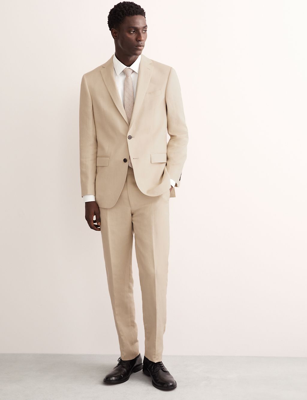 Tailored Fit Linen Blend Suit