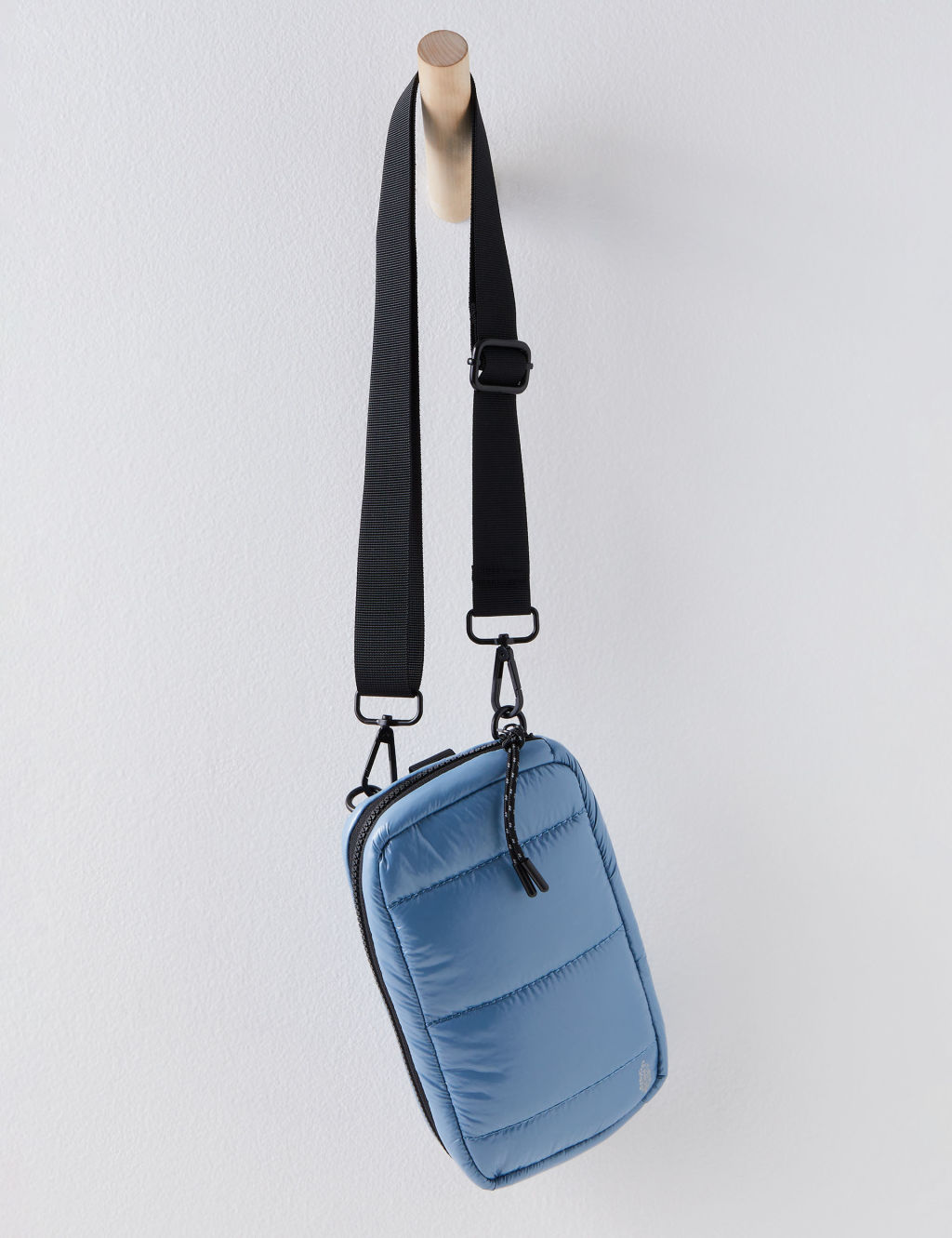High Peak Zip Around Cross Body Bag