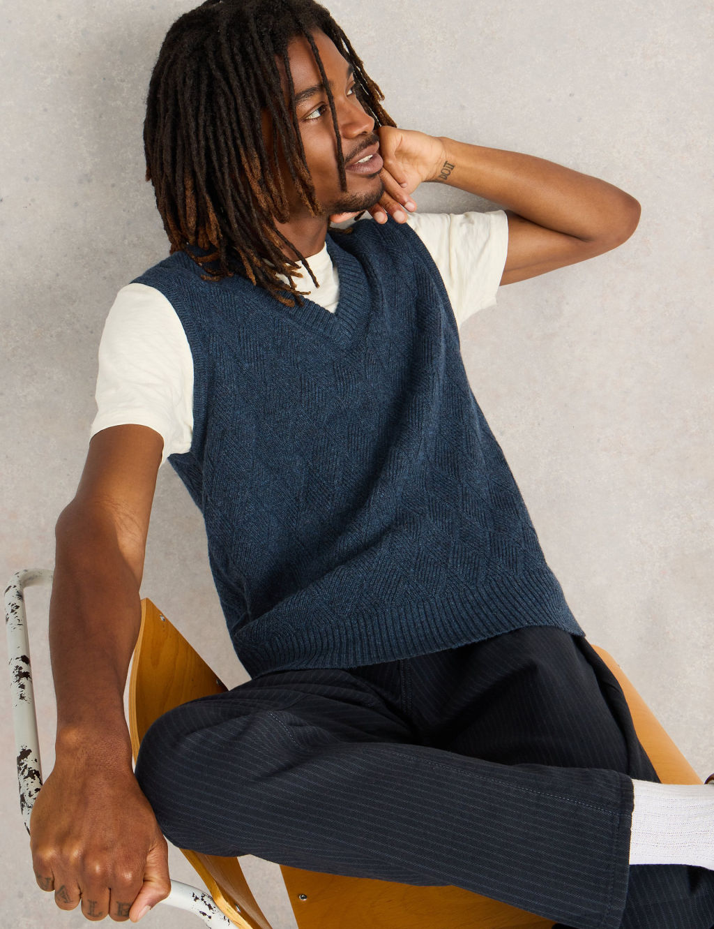 Lambswool Rich Textured V-Neck Knitted Vest