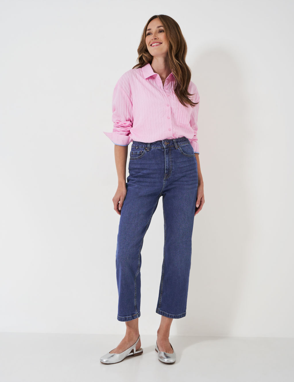 Straight Leg Cropped Jeans