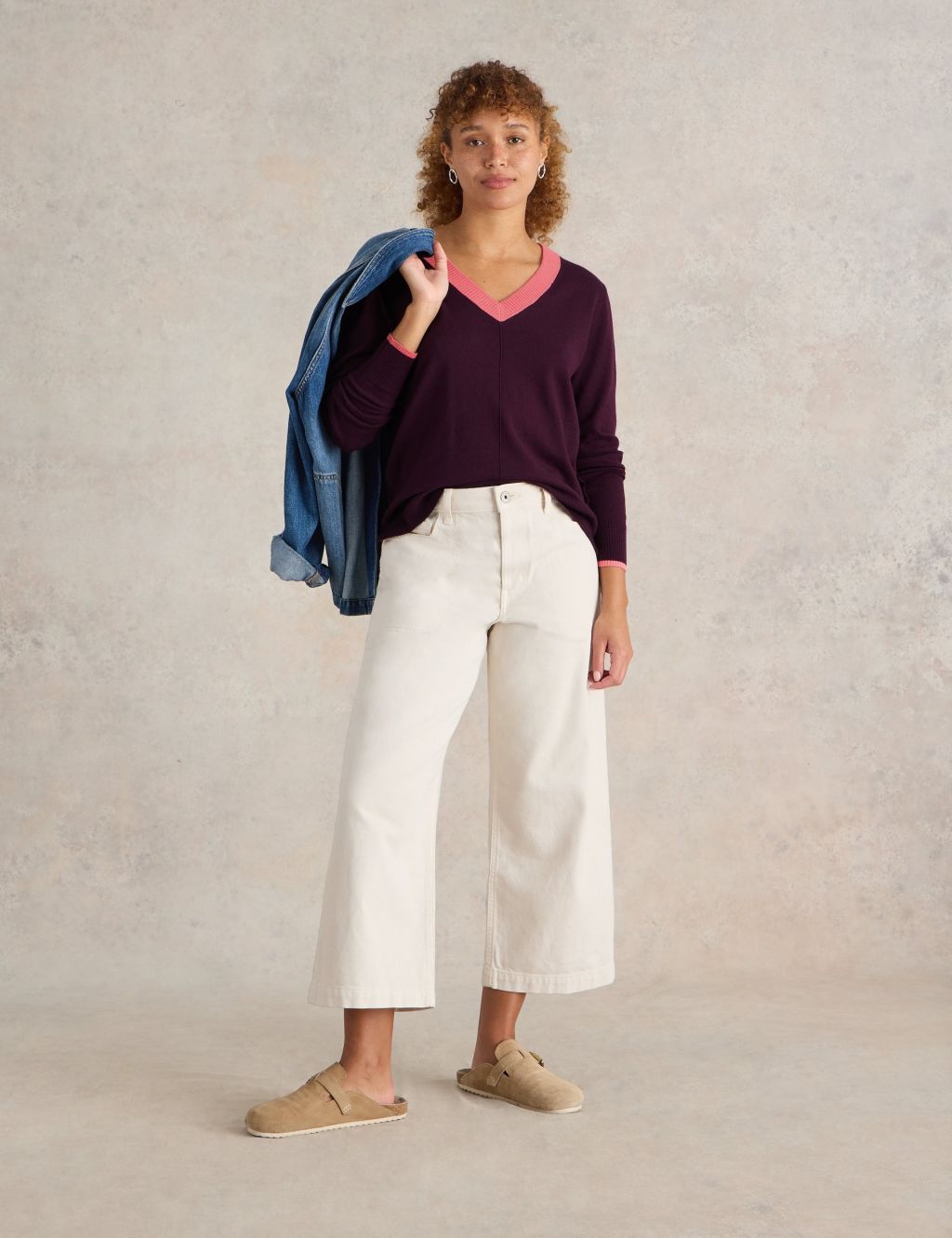 Merino Wool Blend V-Neck Stepped Hem Jumper