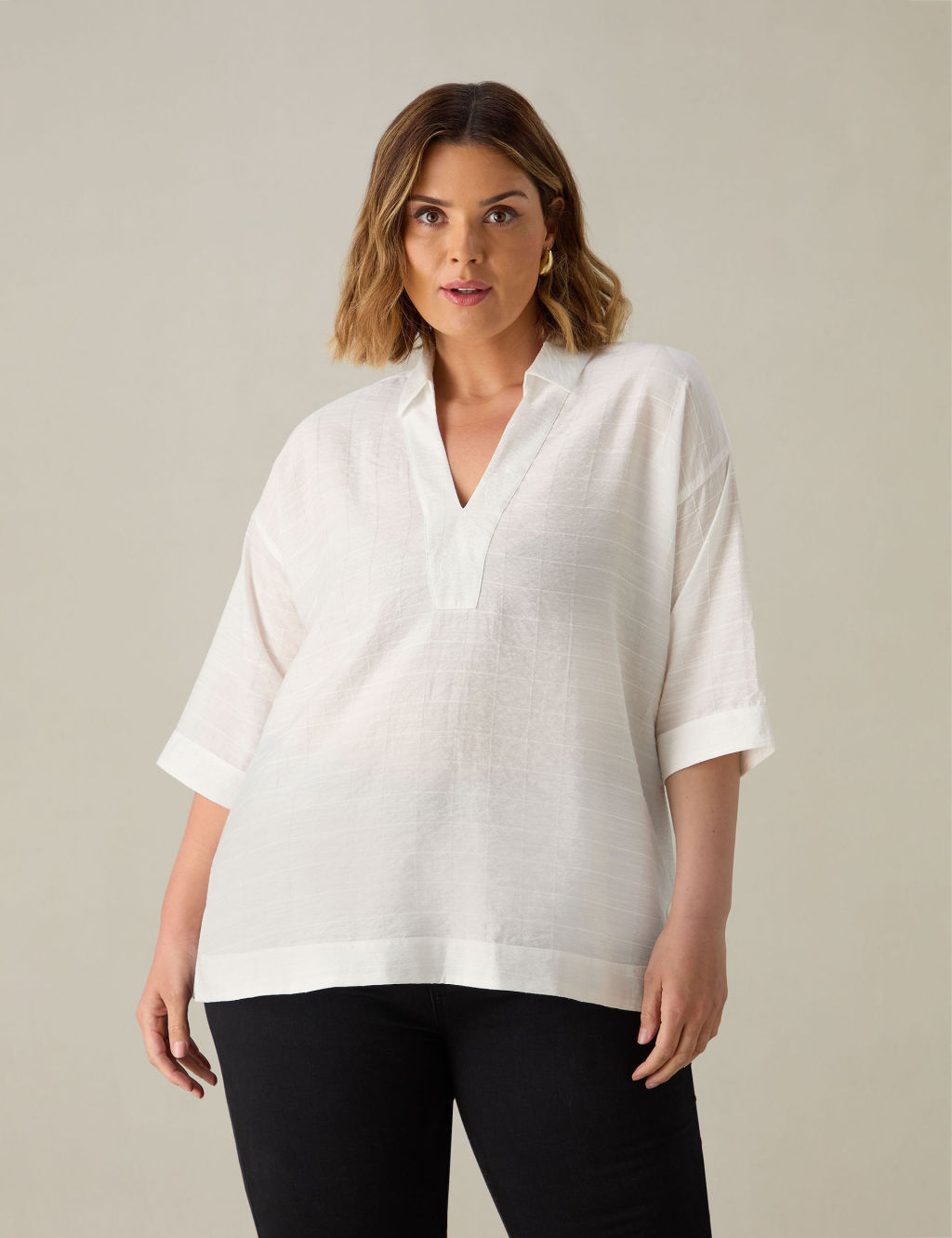Textured Collared V-Neck Blouse 3 of 4