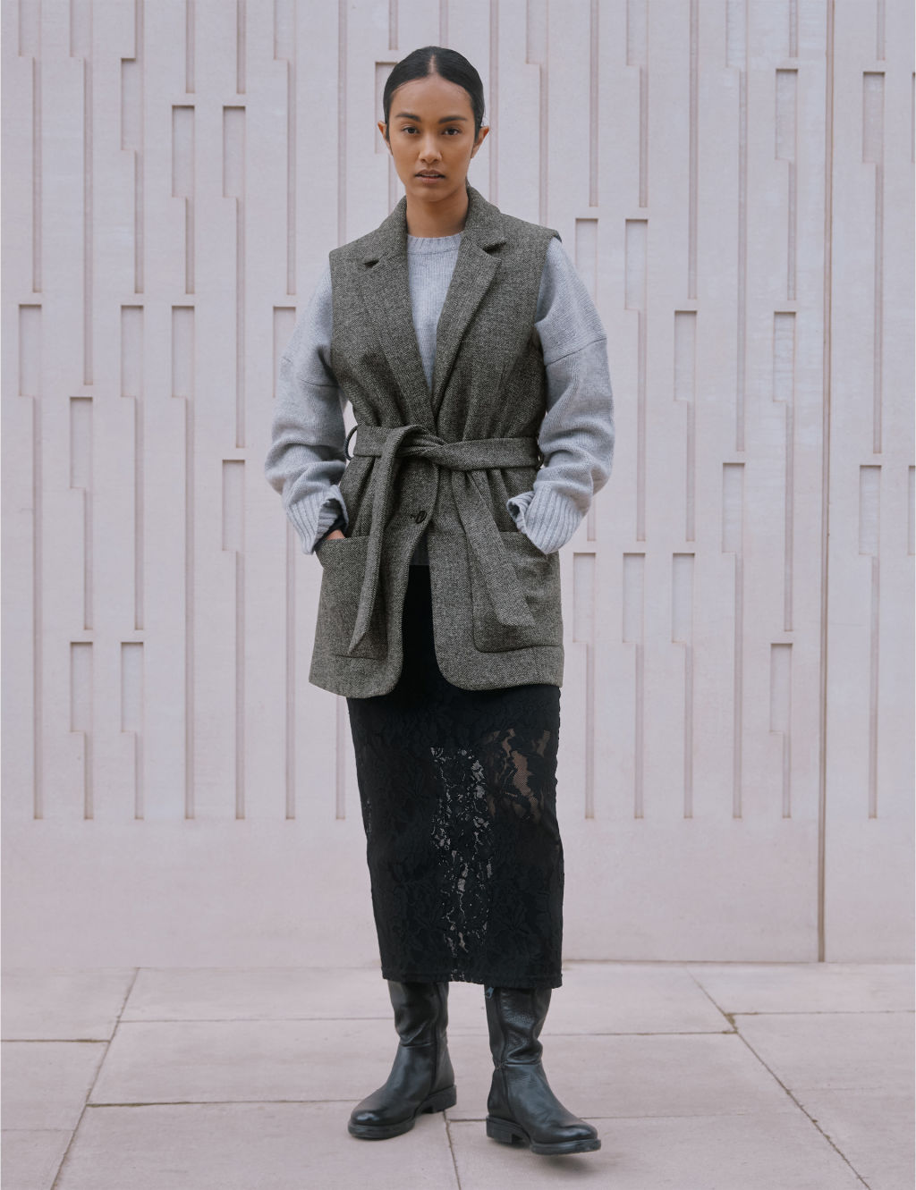 Wool Blend Sleeveless Short Jacket