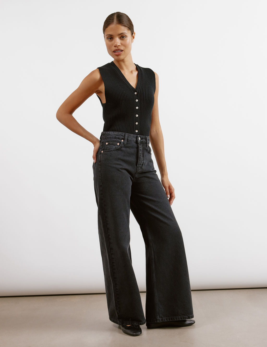 Wide Leg Jeans