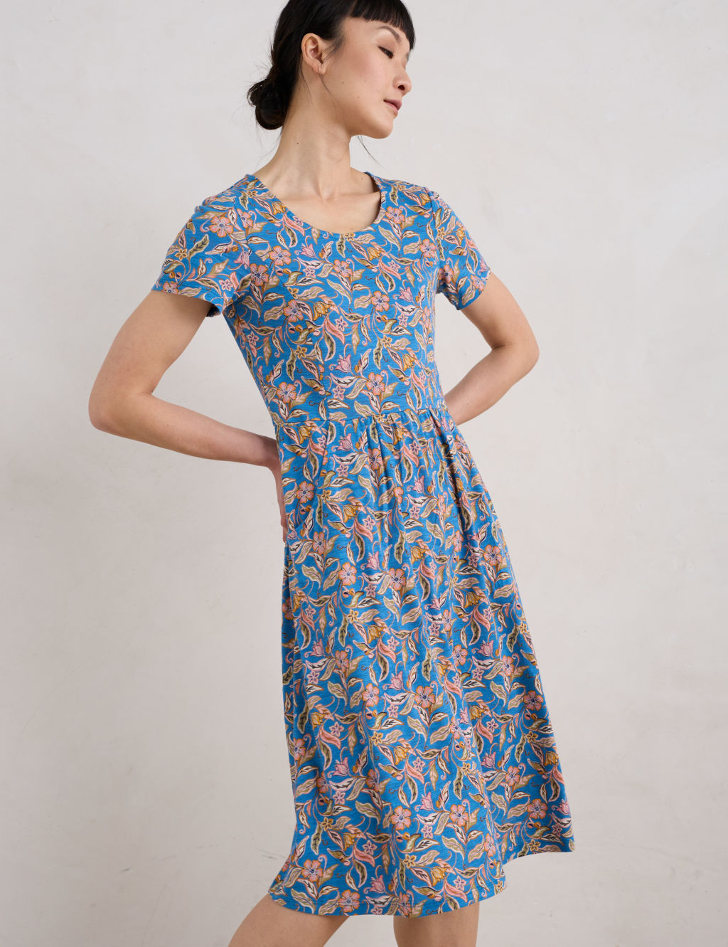 Pure Cotton Floral Round Neck Waisted Dress