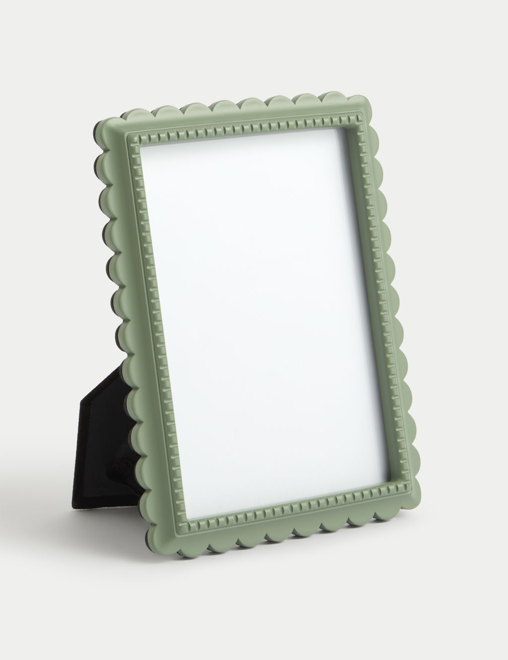 Scallop Photo Frame 5x7 inch