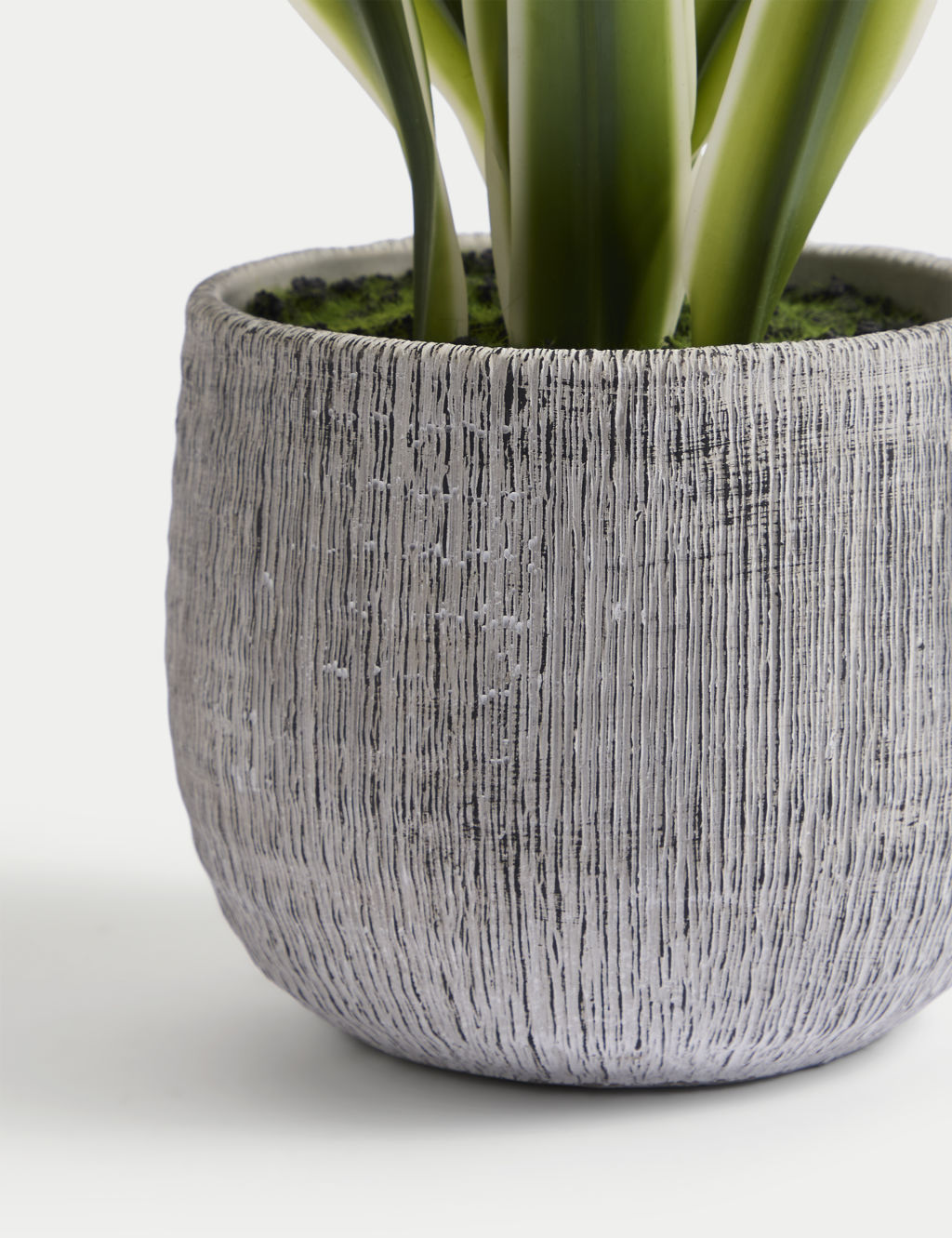 Artificial Natural Lily in Textured Pot 2 of 7