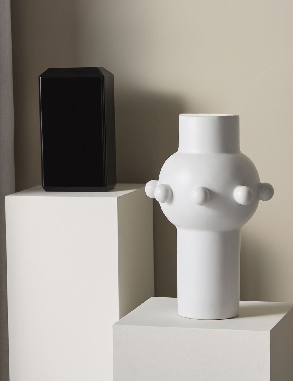 Bobble Edge Vase