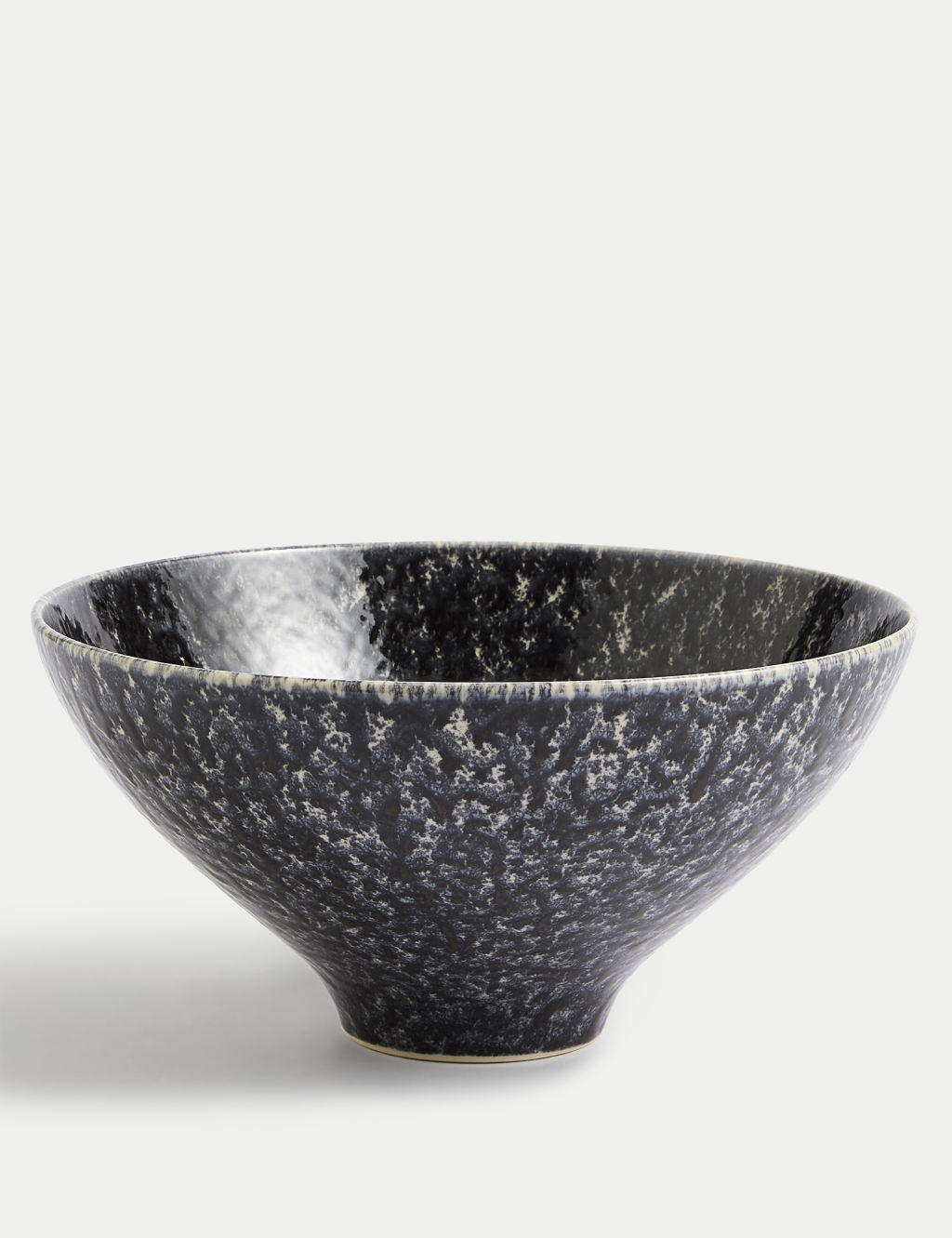 Reactive Serving Bowl