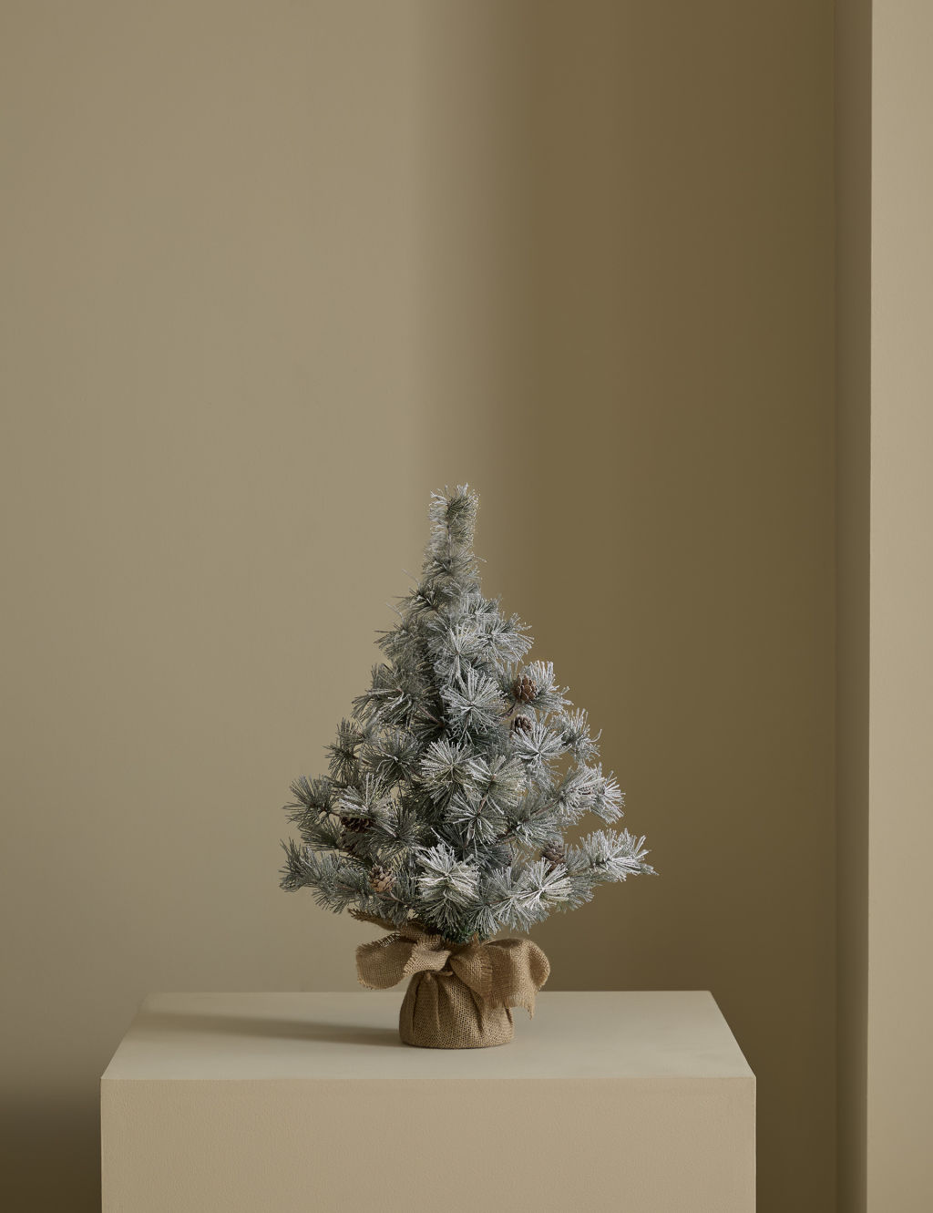 1.5ft Glitter Christmas Tree