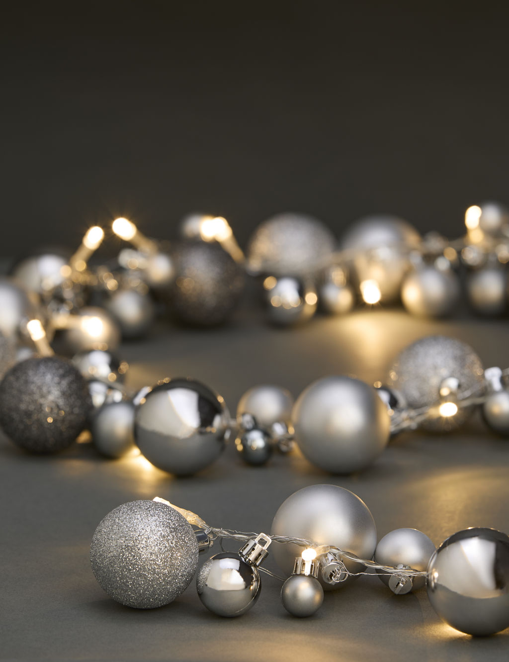 Light Up Bauble Garland