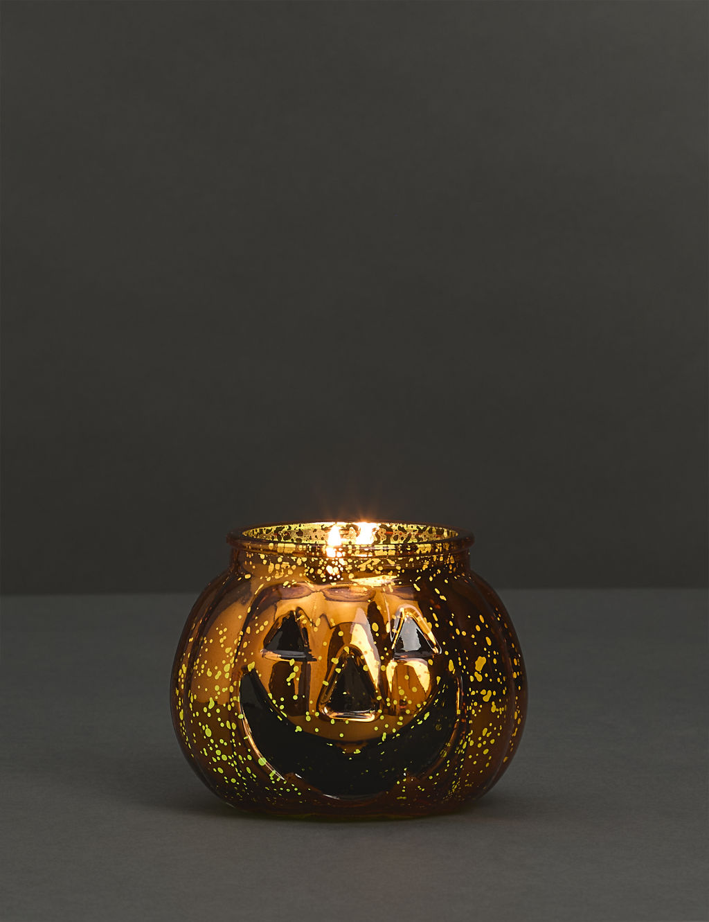 Pumpkin Colour Change Candle