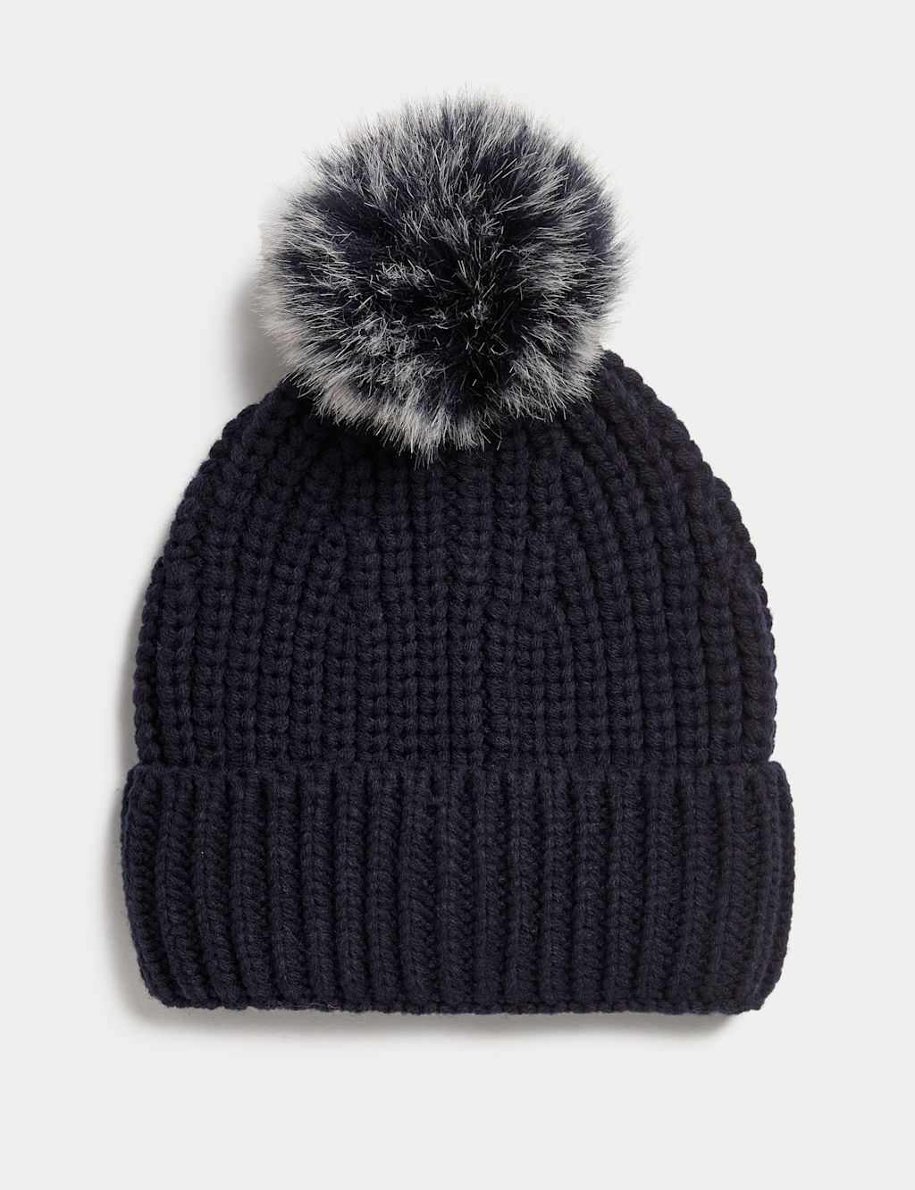 Pom Pom Beanie