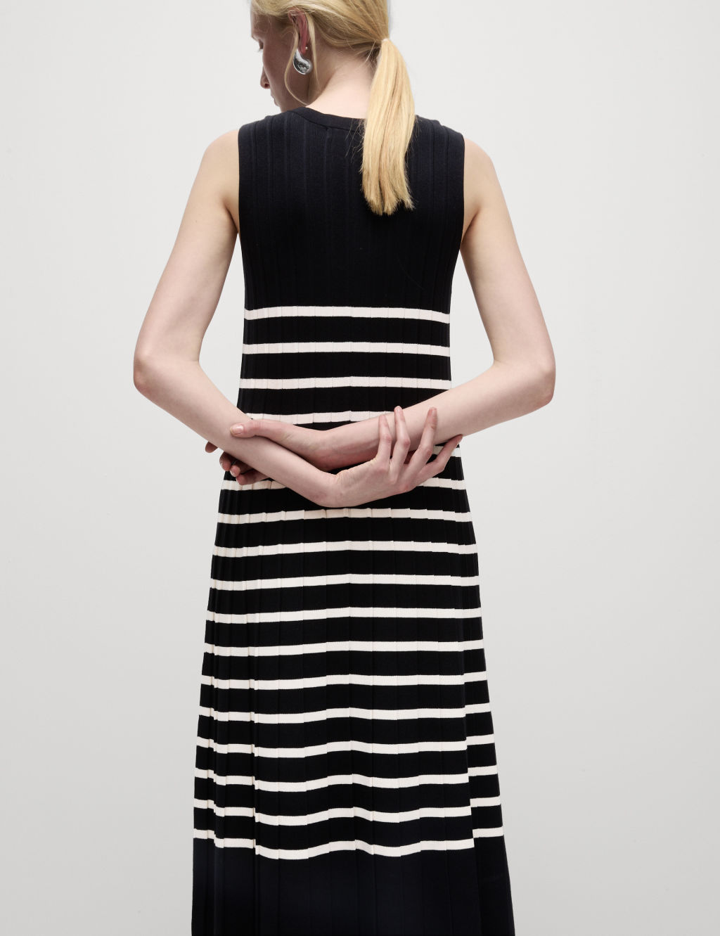 Striped Ribbed Knitted Midi Dress 4 of 8