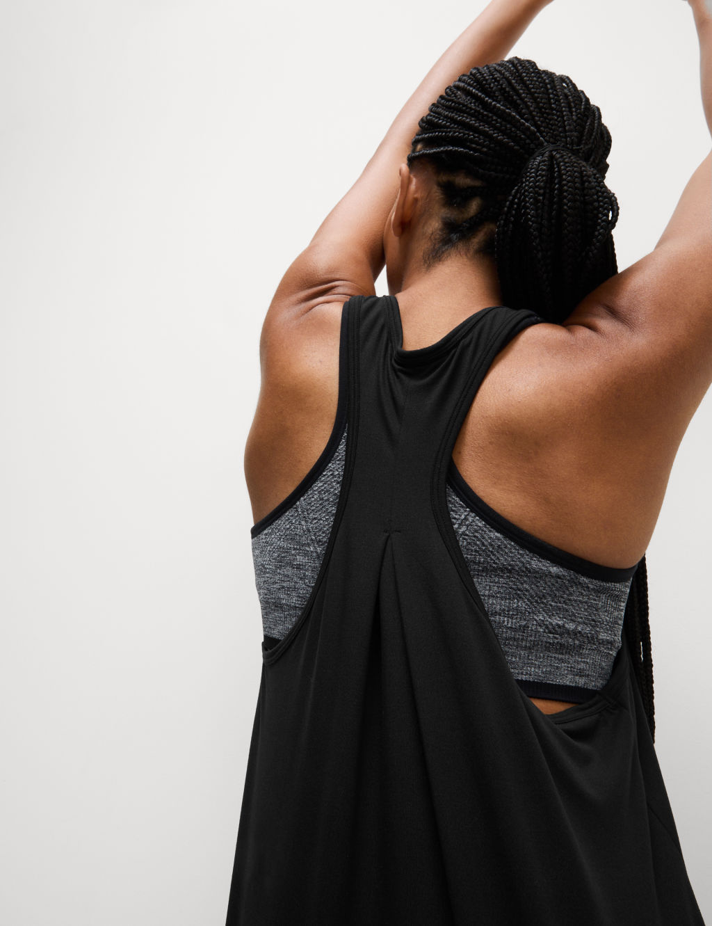 Relaxed Pleat Back Yoga Vest 3 of 6