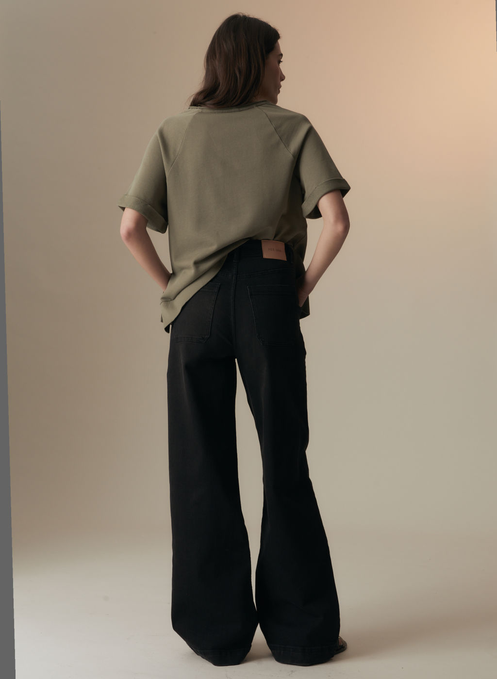 Light whiskered wide fit women's jeans