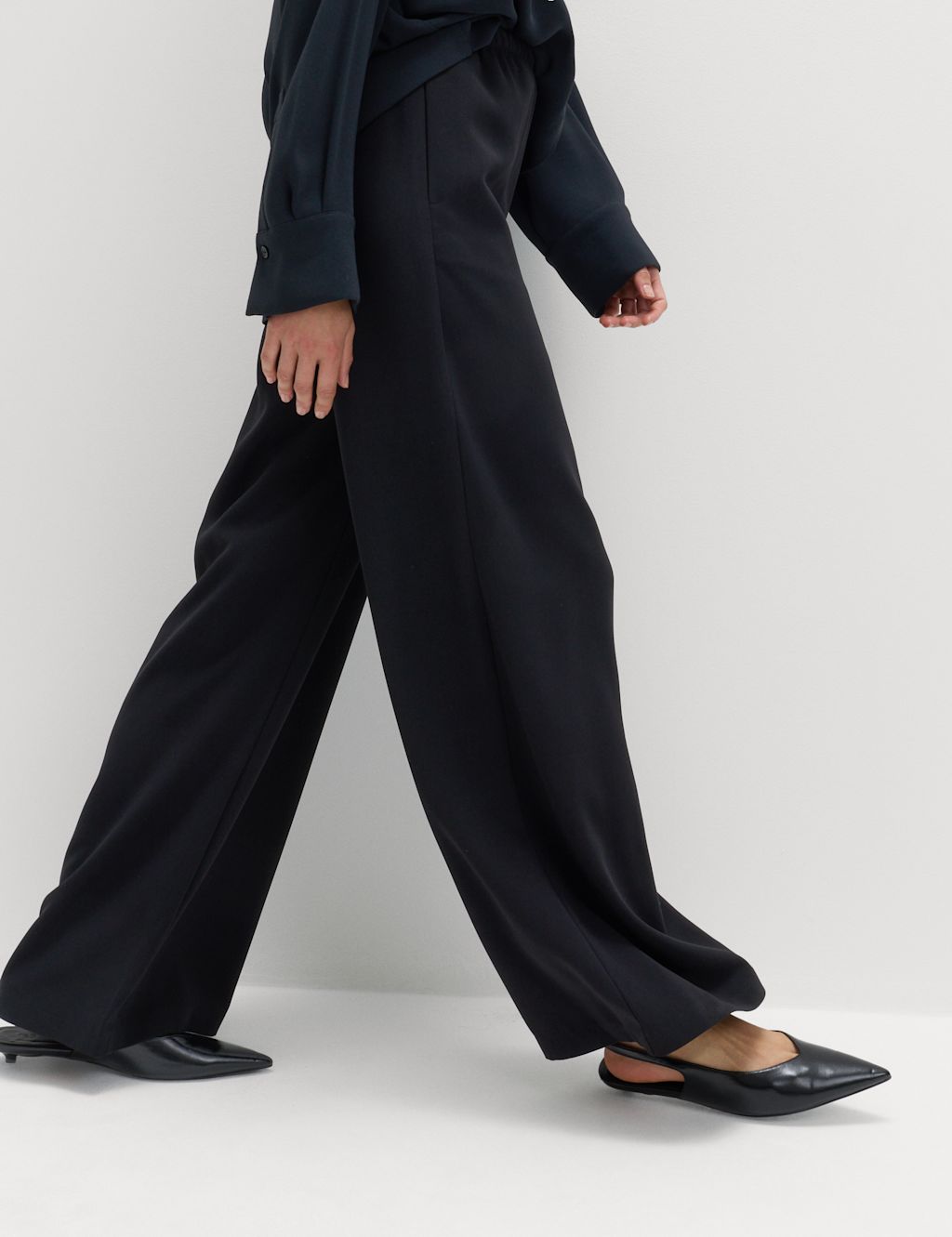ELASTIC WAISTED CREPE TROUSERS