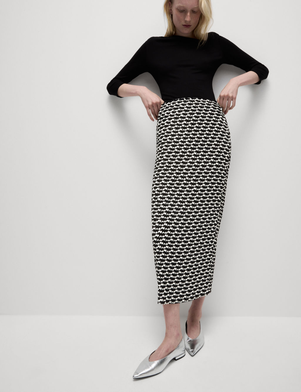 Geometric Print Plissé Midaxi Slip Skirt