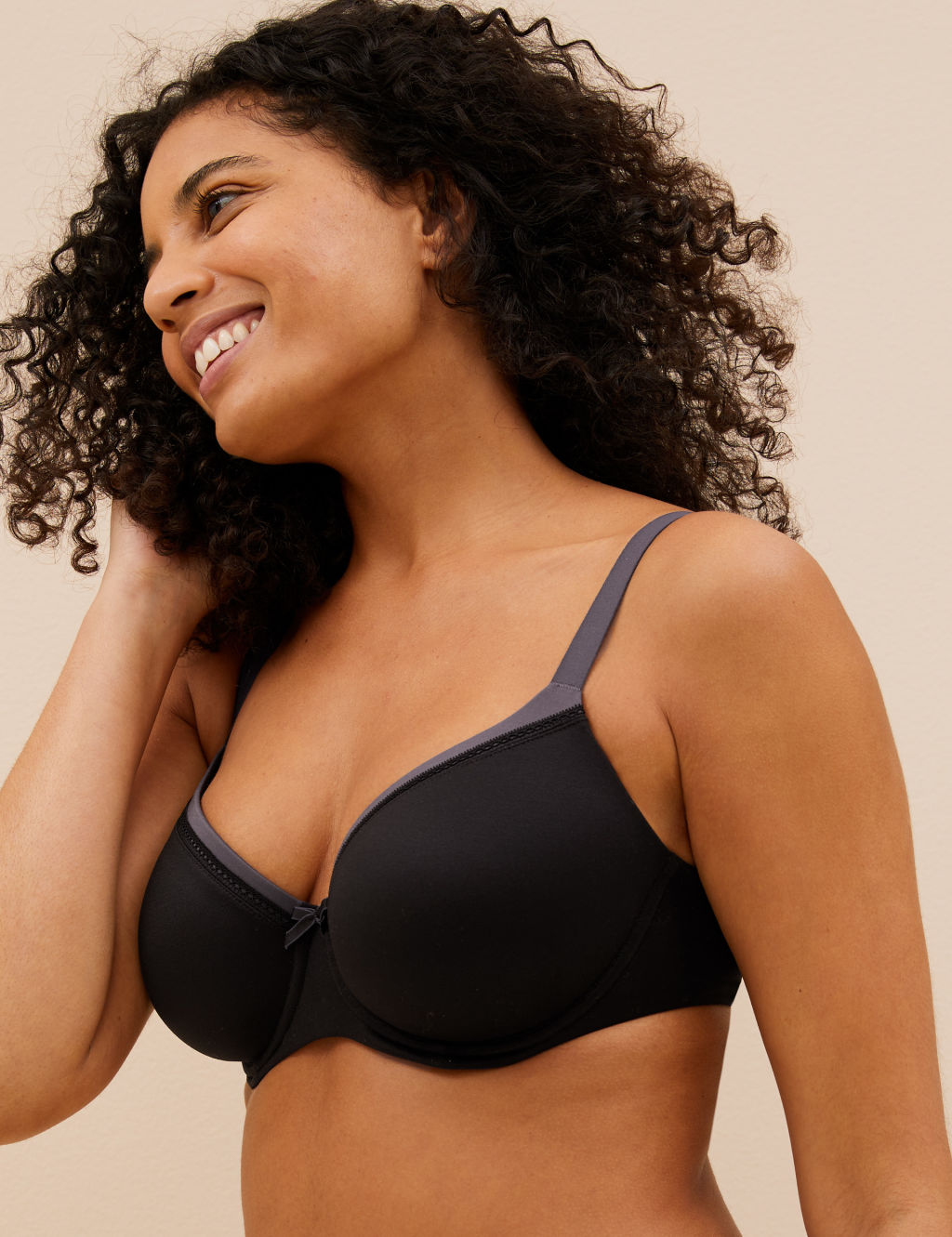 Sumptuously Soft™ Full Cup T-Shirt Bra A-E 2 of 9