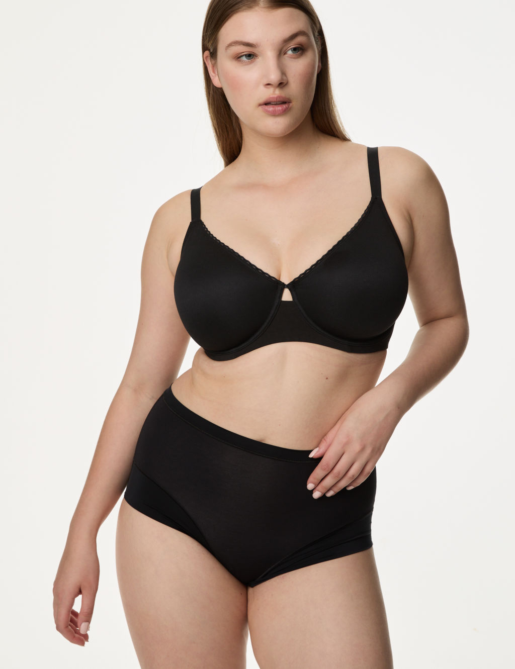 Cool Comfort™ Cotton Rich Minimiser Bra C-H 3 of 7