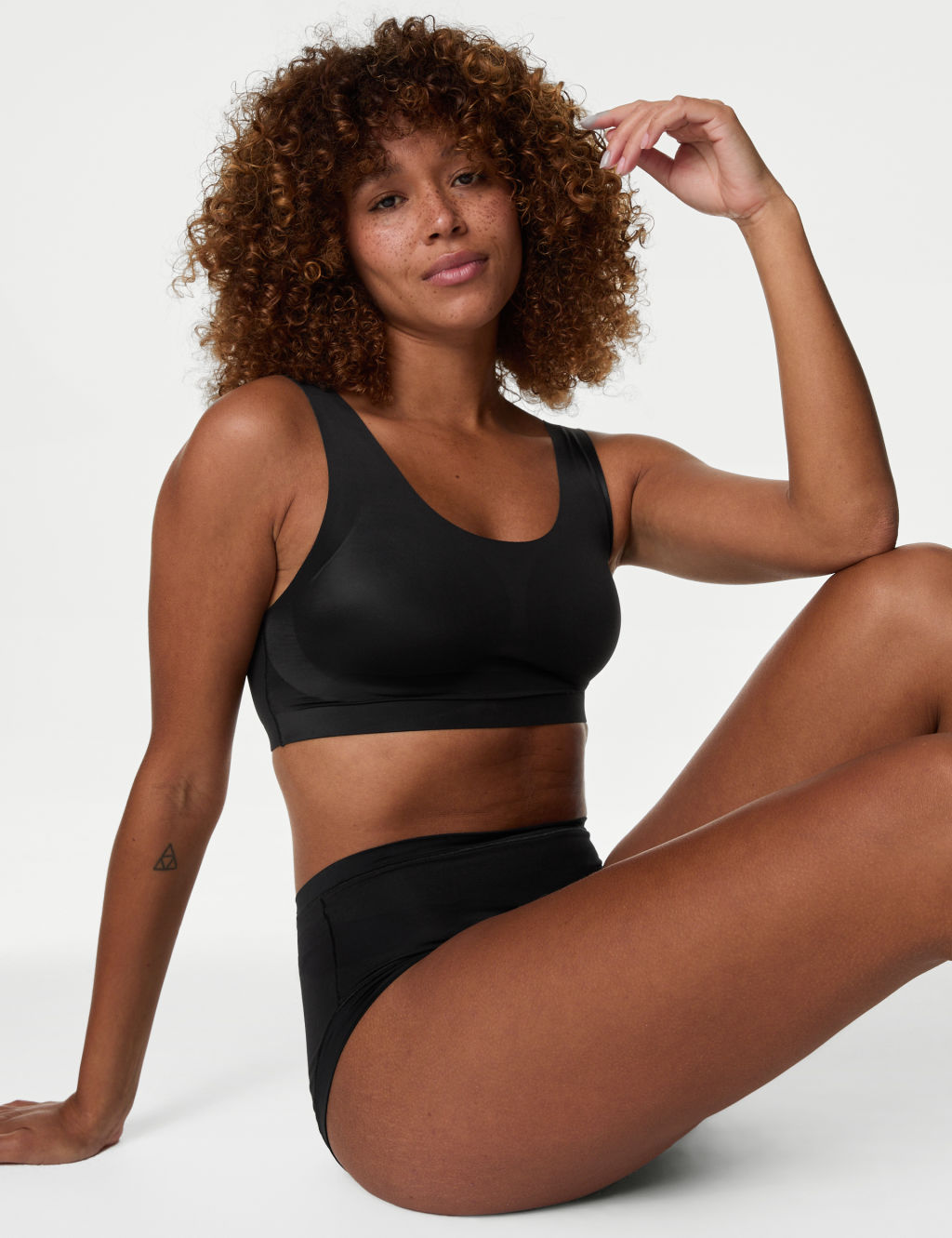 Flexifit™ Non Wired Crop Top 8 of 8