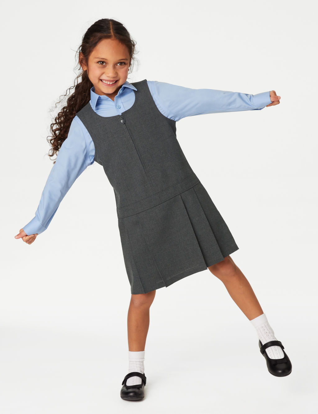 2pk Girls’ Pleated School Pinafores  (2-12 Yrs) 1 of 6