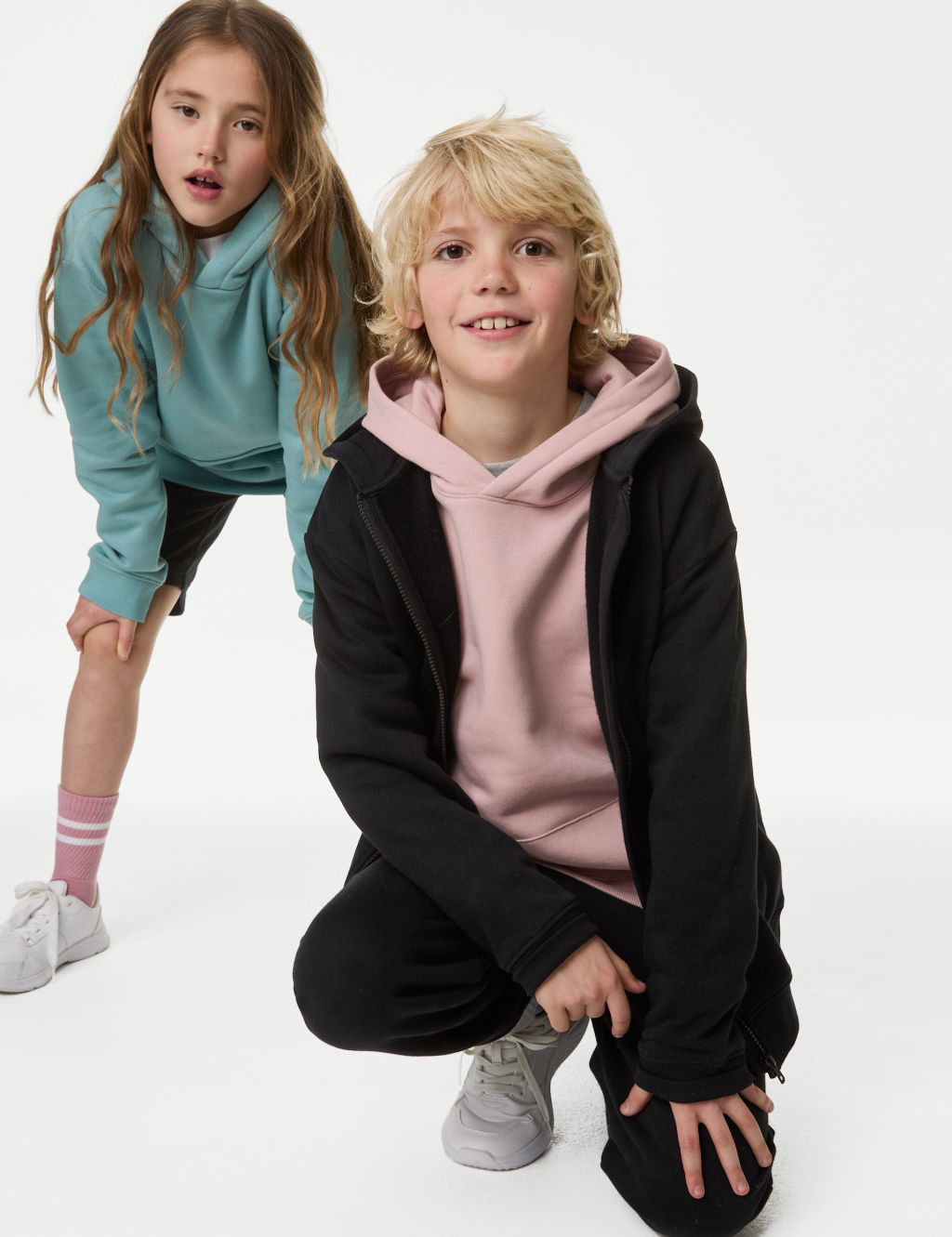 Unisex Cotton Rich Zip Through Hooded (6-16 Yrs) 1 of 2