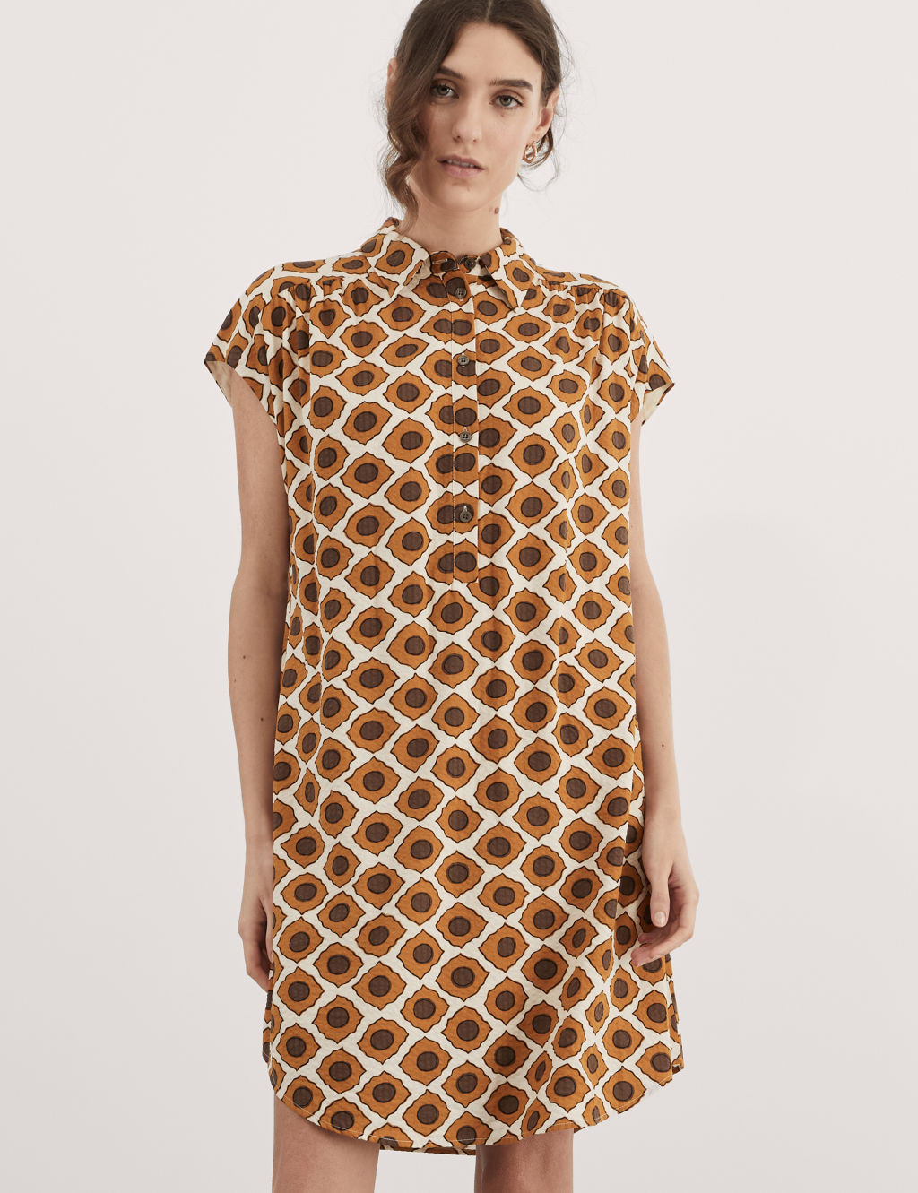 Printed Collared Tie Waist Mini Shift Dress 5 of 8