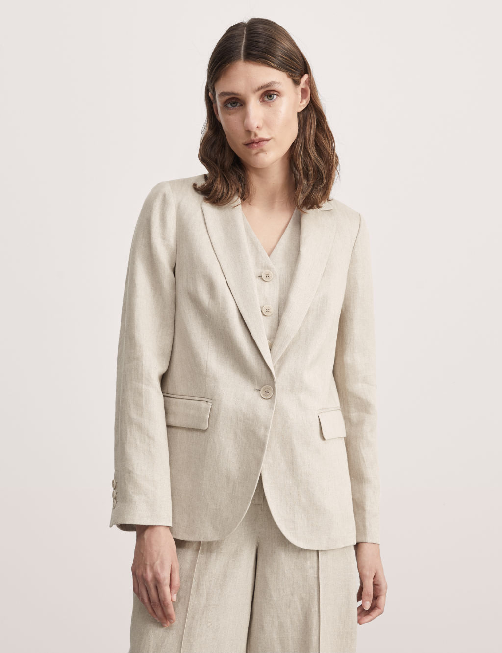 Pure Linen Relaxed Blazer 8 of 11