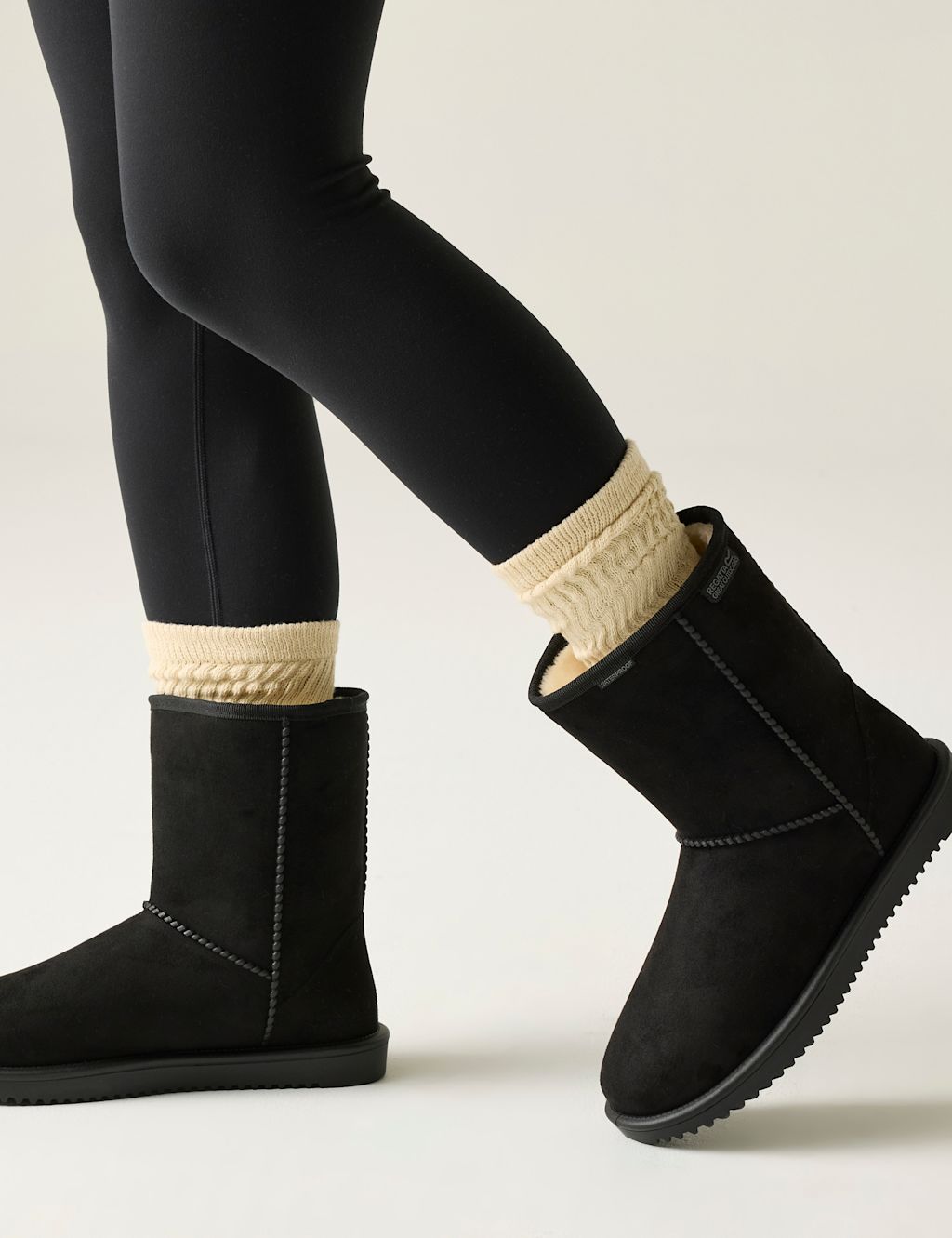 Mules Imperméables Regatta Risley Pour Femme - Doublure Polaire - Semelle TECFOAM - Enfilage Facile