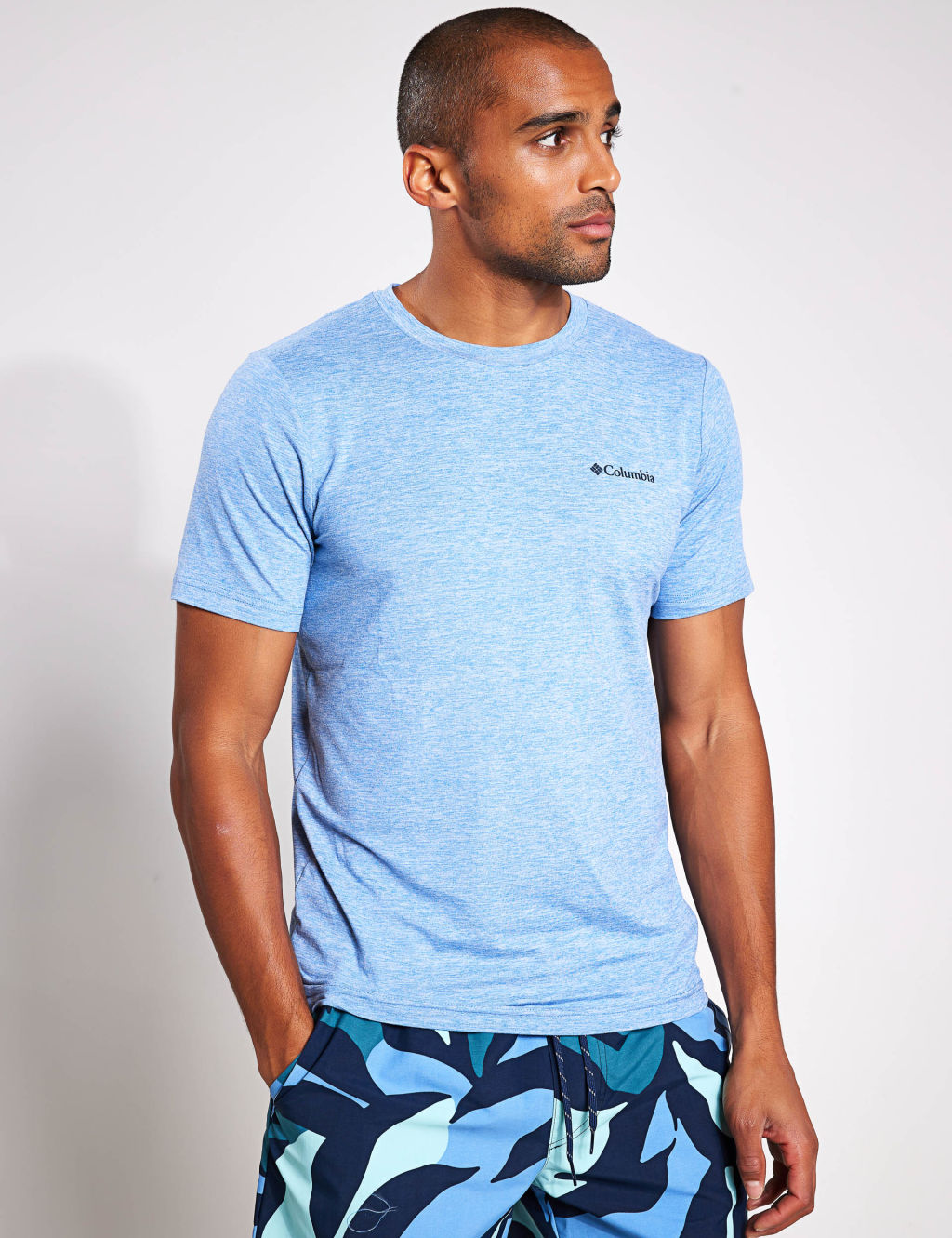 Kwick Hike Mountain Graphic T-Shirt