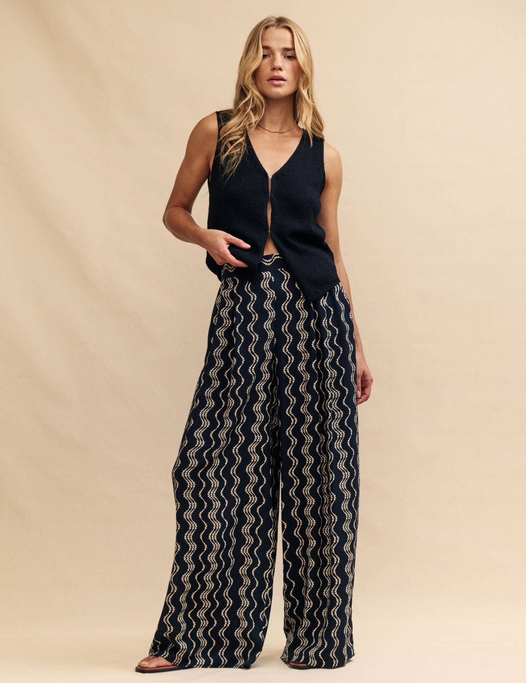 Printed Elasticated Waist Wide Leg Trousers