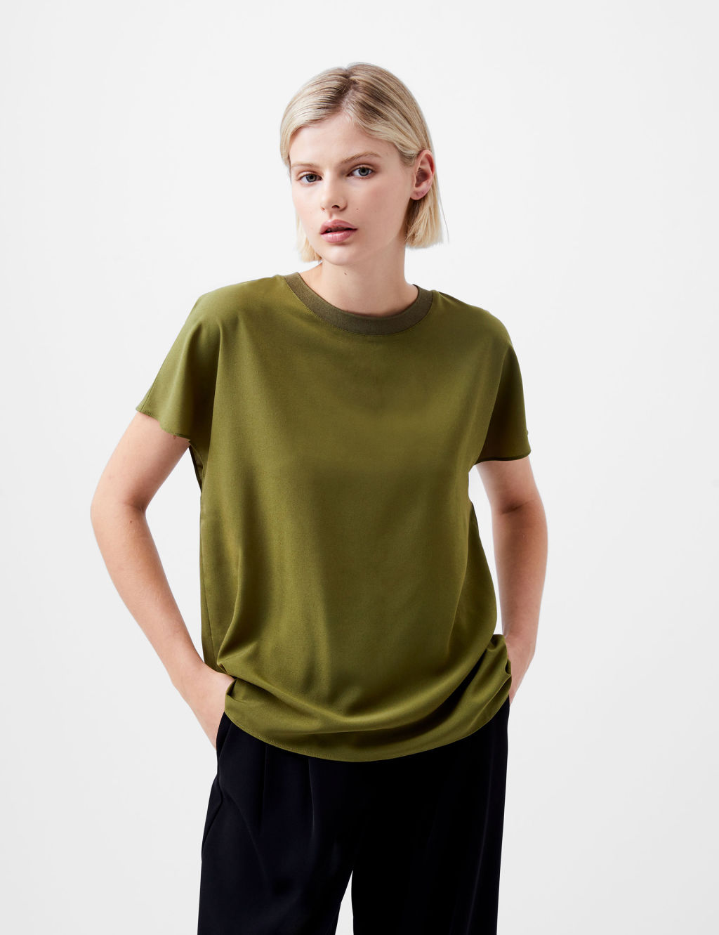 Crepe Crew Neck Top