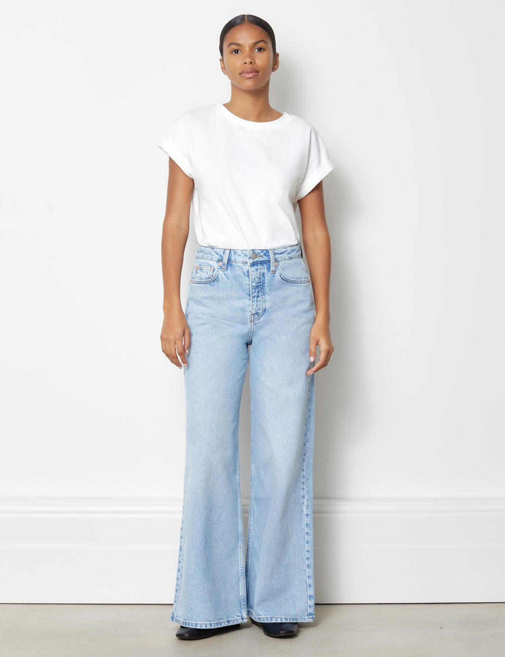 Wide Leg Jeans