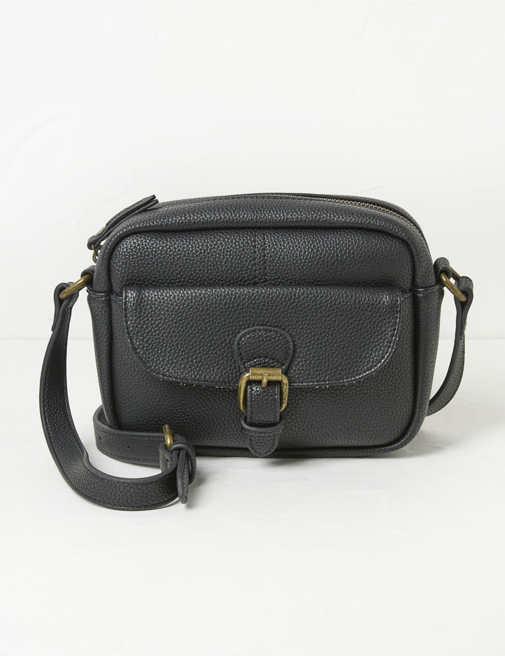 Faux Grained Leather Cross Body Camera Bag